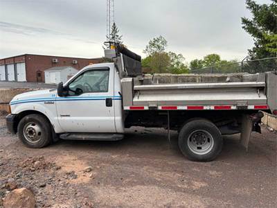 2007 Ford F-350 with Stainless Steel Dump Body