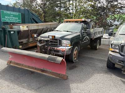 2003 Ford F-550 Dump Truck