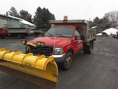 2003 Ford F-550 Dump Truck