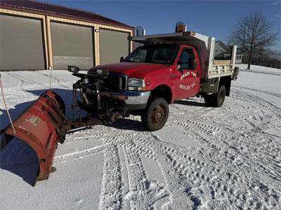 2004 Ford F-550 Dump Truck