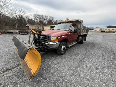 2001 Ford F-550 4x4 Dump Truck