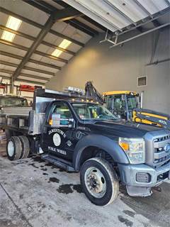2015 Ford F-550 Dump Truck 4x4 with Minute Mount Plow
