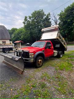 2010 Ford F-550 Super Duty Dump Truck