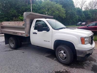 2012 GMC 3500HD 4x4 Dump Truck
