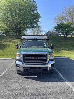 2016 GMC 3500 Dump Truck