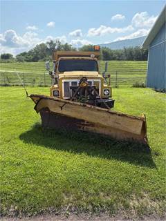 1990 International 2554 Dump Truck