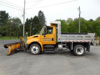 2005 International DuraStar 4300 Dump Truck