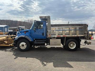 2005 International WorkStar 7300 Dump Truck