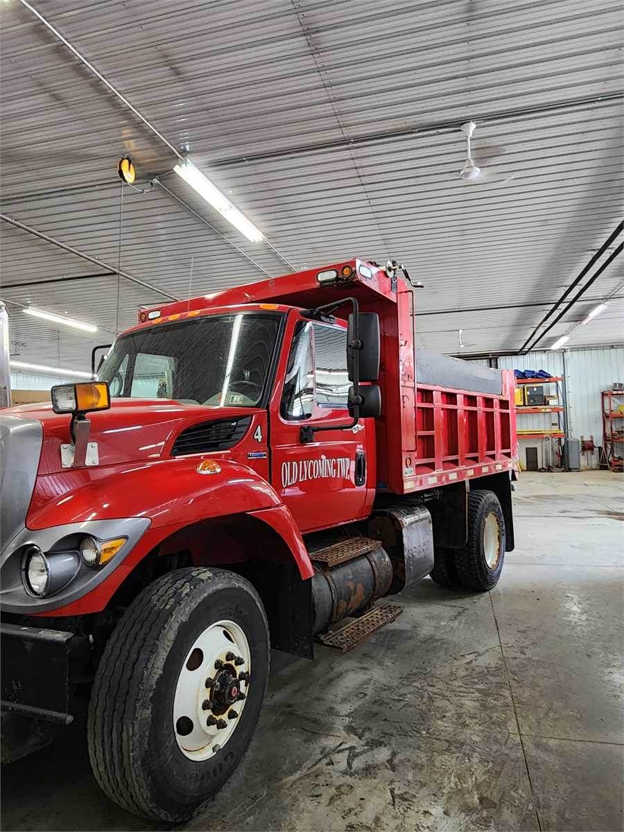 2009 International WorkStar 7400 Dump Truck For Sale, 49,846 Miles