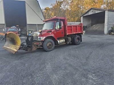 2005 International WorkStar 7400 Dump Truck