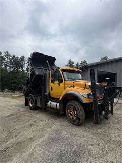 2003 International WorkStar 7600 Dump Truck