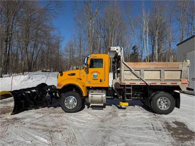 2016 Peterbilt 348 Dump Truck