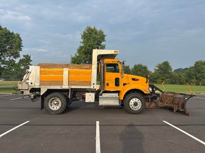 2014 Peterbilt 348 4x2 Dump Truck