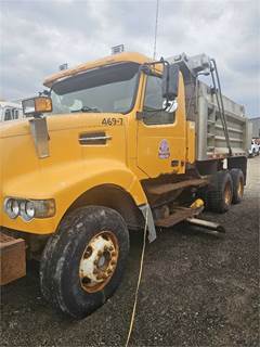 2007 Volvo VHD Dump Truck