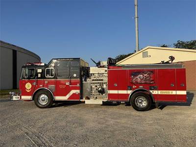 1997 Seagrave Fire Engine