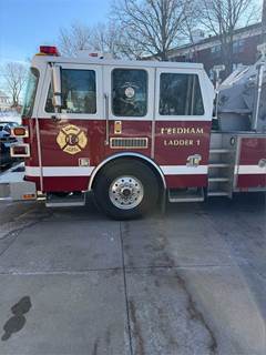 2004 Sutphen Aerial 100'