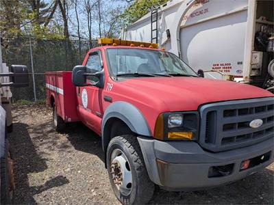 2006 Ford F-450 Truck