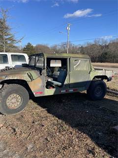1990 Hummer HMMWV Military Truck