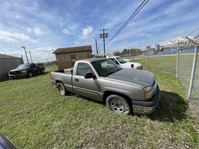 2003 Chevrolet Silverado Truck