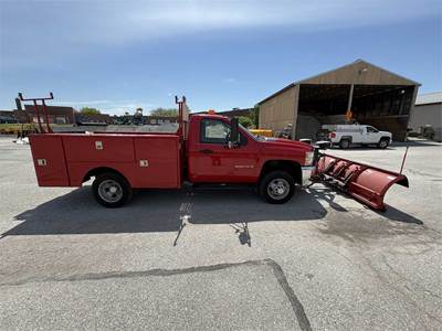 2008 Chevrolet Silverado 3500HD Truck with Regular Cab