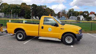 2003 Ford F-250 SD XL 2WD Truck
