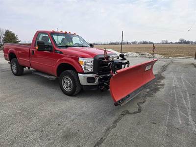 2013 Ford F250 4x4 Super Duty w/ Regular Cab