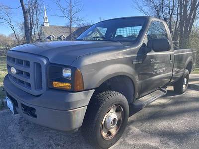 2006 Ford F-250 Truck - Long Bed