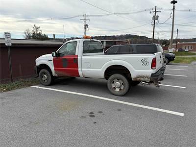 2005 Ford F-350 Truck