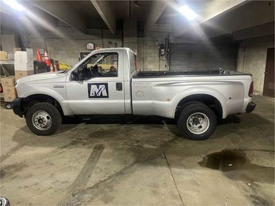 2006 Ford F-350 Truck