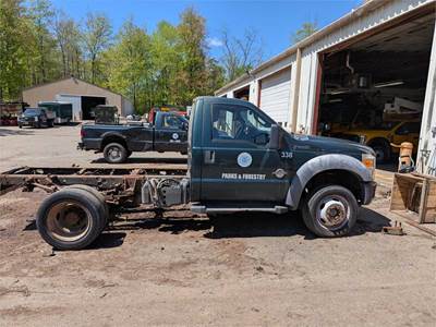 2011 Ford F-550 Truck