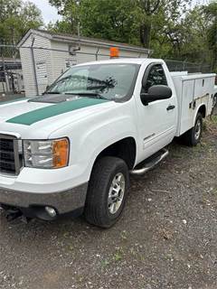 2011 GMC Sierra 2500 Utility Body Truck