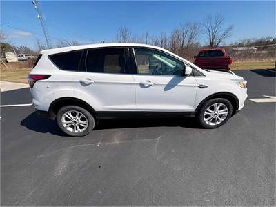 2017 Ford Escape SE AWD