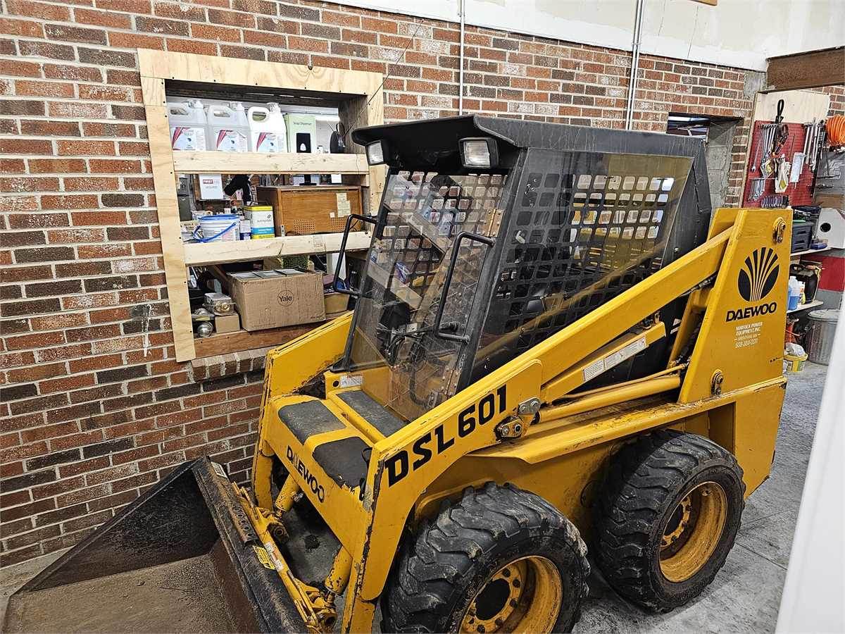 1998 Daewoo DSL601 Skid Steer For Sale, 334 Miles Franklin, MA