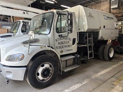 2016 Freightliner M2 / Johnson VT651 Street Sweeper