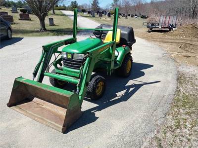 2003 John Deere X595 Tractor