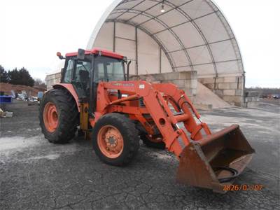 2002 Kubota M9000 Tractor Loader Roadside Mower