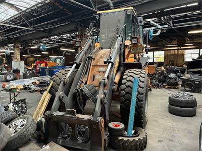 2004 Case E305 Wheel Loader