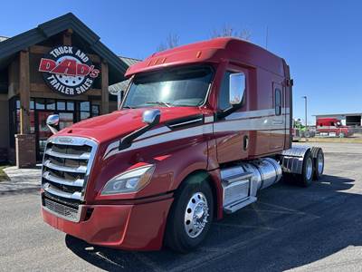 Freightliner Cascadia 126 Sleeper Semi Truck - 72" Mid Roof Sleeper, Detroit 505HP, 18 Speed Manual