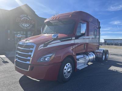 Freightliner Cascadia 126 Sleeper Semi Truck - 72" Mid Roof Sleeper, Detroit 505HP, 18 Speed Dt12 Manual