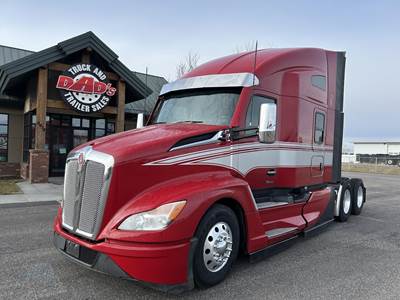 Kenworth T680 Sleeper Semi Truck - 76" Raised Roof Sleeper, Paccar 455HP, Amt