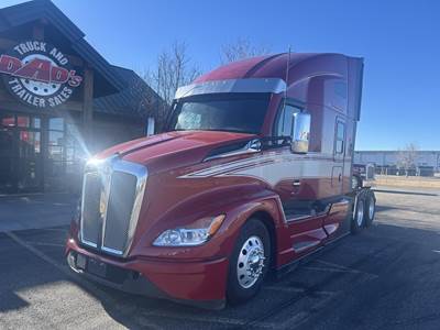 Kenworth T680 Sleeper Semi Truck - 76" Raised Roof Sleeper, Paccar 455HP, Amt