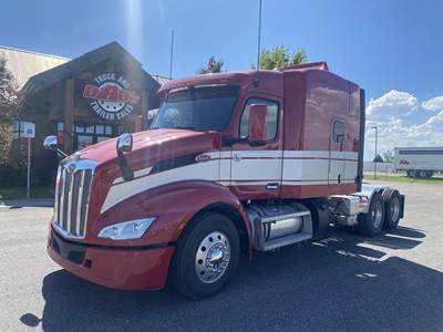 Peterbilt 579 Sleeper Semi Truck - Mid Roof Sleeper, Paccar 510HP, 13 Speed Manual