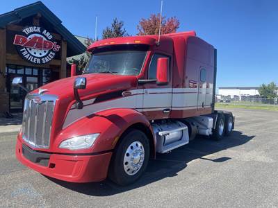 Peterbilt 579 Sleeper Semi Truck - 72" Mid Roof Sleeper, Paccar 510HP, 18 Speed Manual