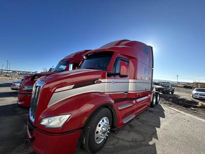 Peterbilt 579 Sleeper Semi Truck - 80" Raised Roof Sleeper, Paccar 455HP, Amt