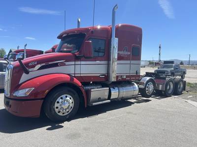 Peterbilt 579 Tri Axle Sleeper Semi Truck - Mid Roof Sleeper, Cummins 500HP, 13 Speed Manual