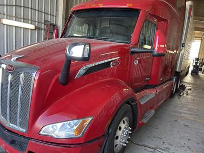Peterbilt 579 Sleeper Semi Truck - 80" Raised Roof Sleeper, Cummins 500HP, 12 Speed Endurant Amt