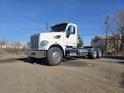 Peterbilt 567 Day Cab Truck - Cummins 450HP, 18 Speed Manual