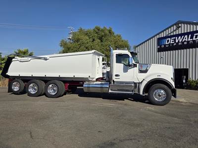 Kenworth W990 Tri Axle Dump Truck - Cummins 525HP, 6 Speed Allison Rds Automatic, 20' Dump
