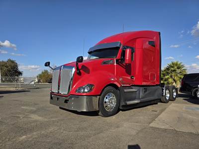 Kenworth T680 Sleeper Semi Truck - 76" Raised Roof Sleeper, Cummins 450HP, 12 Speed Endurant Amt