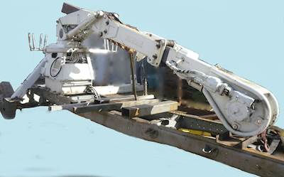 SIMON-TELELECT Unmounted TEL-E-CON Digger Derrick with Auger Drive and Outrigger Set